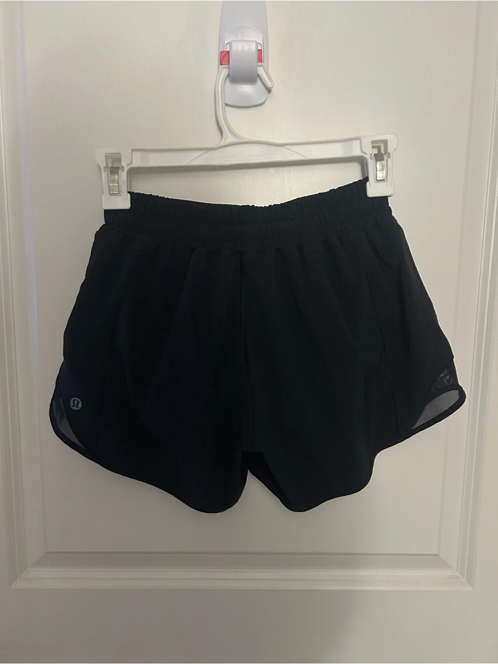 Lululemon Speed-Up Low-Rise Short